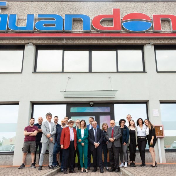 Sediul principal al companiei Guandong